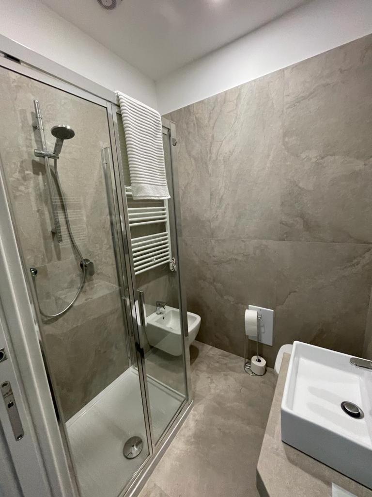Domus Cervantes Apartment Nápoles Exterior foto
